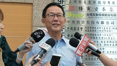 台北市長參選人丁守中，回應最新民調是「沒有評論！」(記者陶煥昌翻攝)