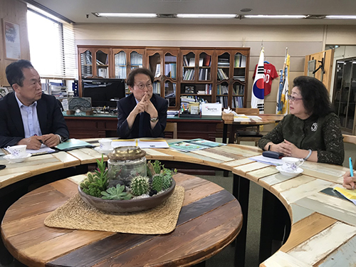 國際數位學習──教育部參訪韓國中小學數位學習