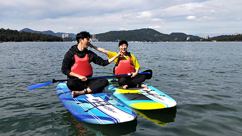 韓國網紅金多多首次旅行日月潭體驗立式划槳