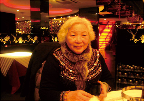 高齡90歲的「模範祖母阿嬤」廖王清說(廖湘靈提供)