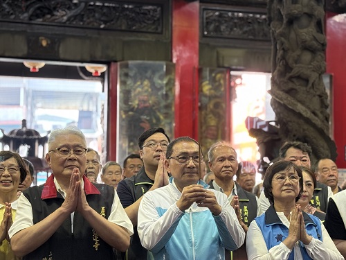 蘆洲湧蓮寺捐6.6億建公益大樓 侯友宜視察參拜祈福