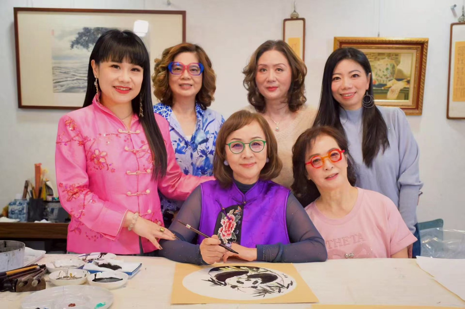 《人物大特寫》節目專訪黃湘詅── 走過失落、穿越黑暗，她用畫筆重新與父親相逢