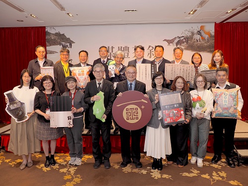 故宮圓滿慶百年，立足台灣，走向世界 2026故宮推出多元展覽 透過文物說故宮成長的故事